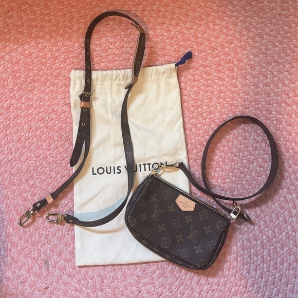 Mini Louis Vuitton - Picture 1 of 4